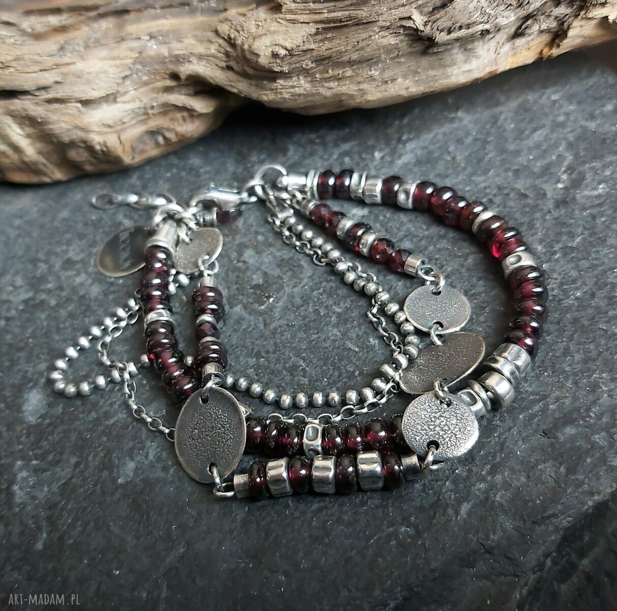 Bransoletka srebrna z granatami handmade