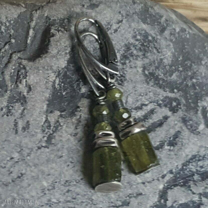 Oksydowane srebrne kolczyki handmade, z charakterem
