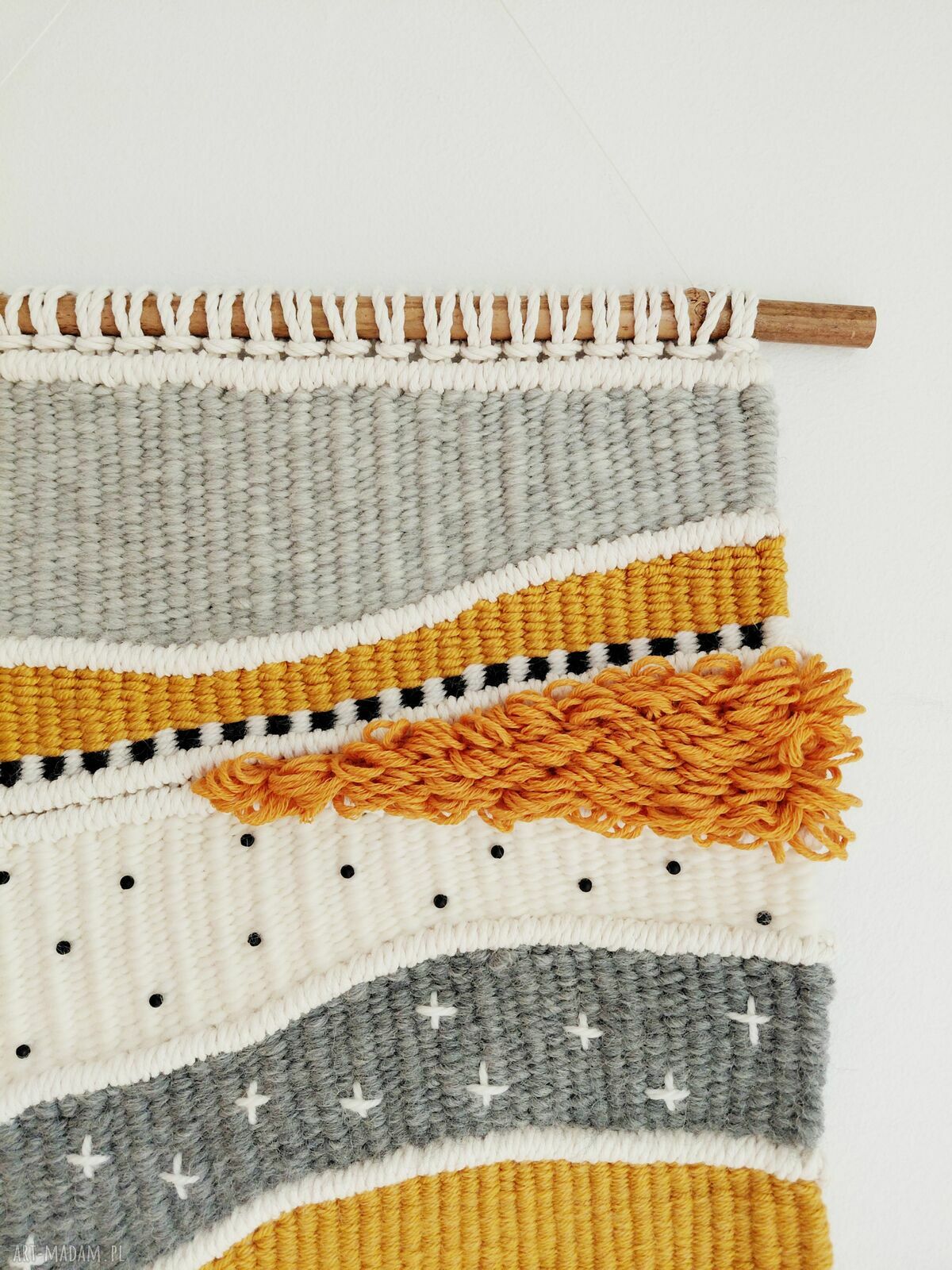 Średnia makrama z wełną - dekoracja ścienna macraweave w stylu boho