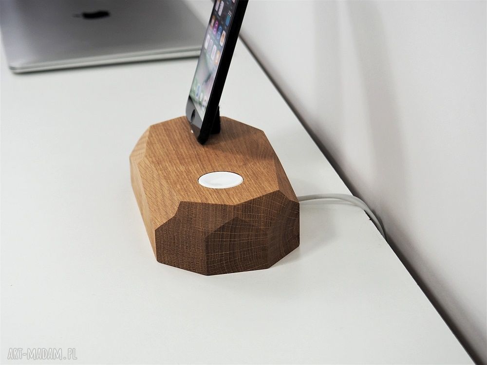 Ręcznie robiona stacja ładowania Apple Watch i iPhone z dębu Oakywood | prezent