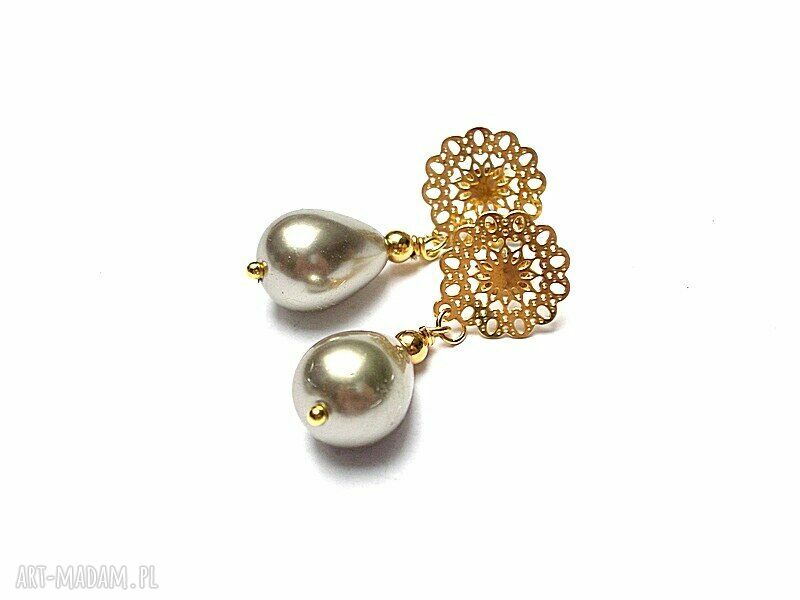 Beżowe perły seashell i pozłacana stal - eleganckie kolczyki ok. 4 cm