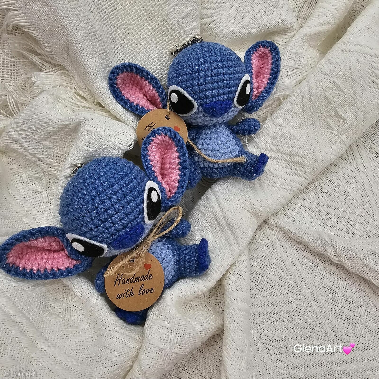 Stitch wykonany na szydełku - mała zawieszka-brelok