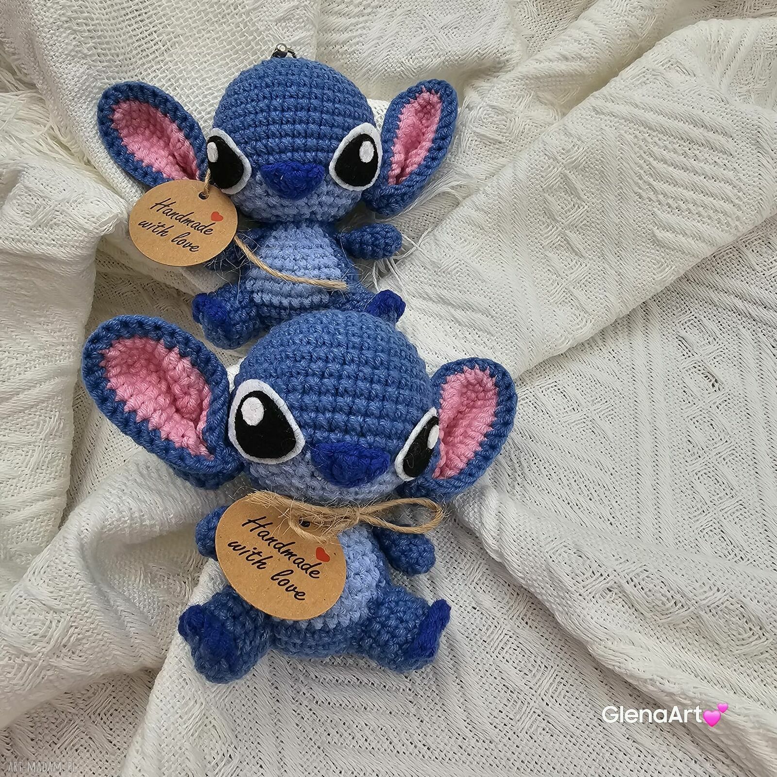 Stitch wykonany na szydełku - mała zawieszka-brelok