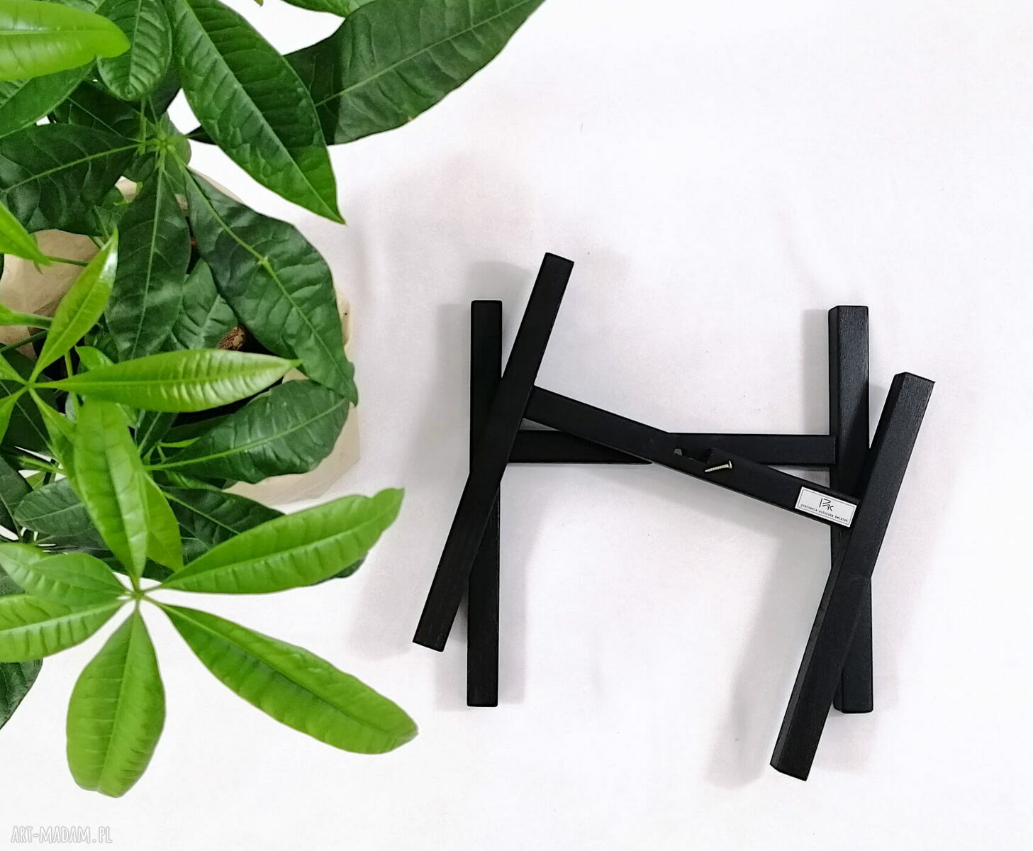 Kwietnik nowoczesny z litego dębu natural do doniczki max 20 cm (25 cm)