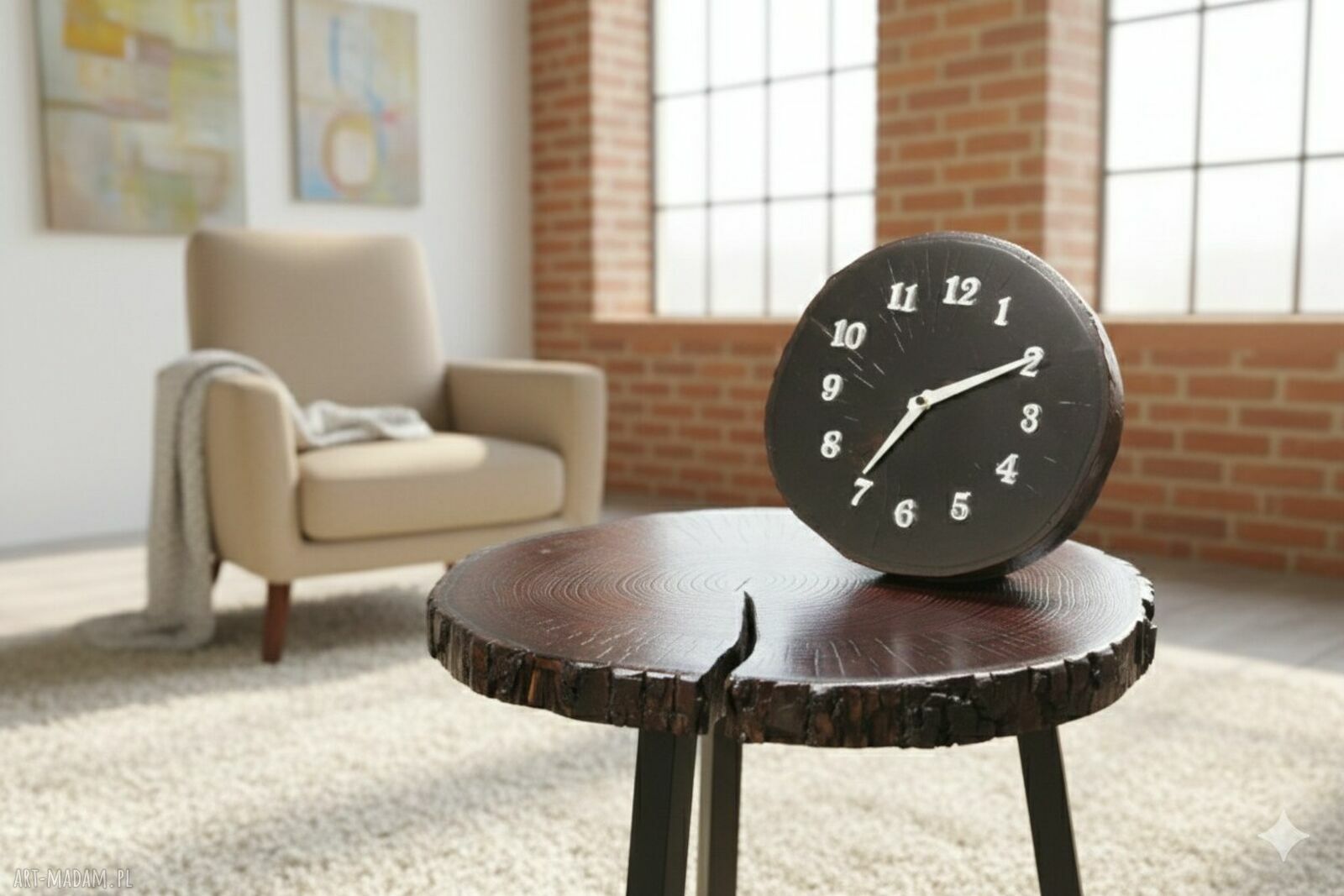 Wysoki stolik kawowy z litego drewna w stylu loft - unikat Drewnomalak