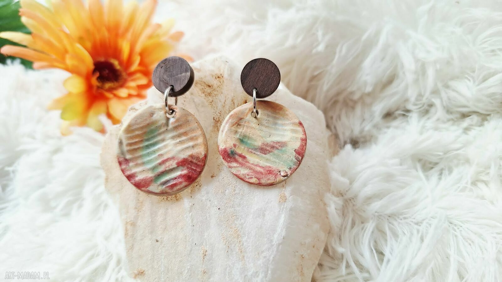 Pastelowe Akwarele kolczyki ceramiczne boho z drewnem i antyalergicznymi sztyftami