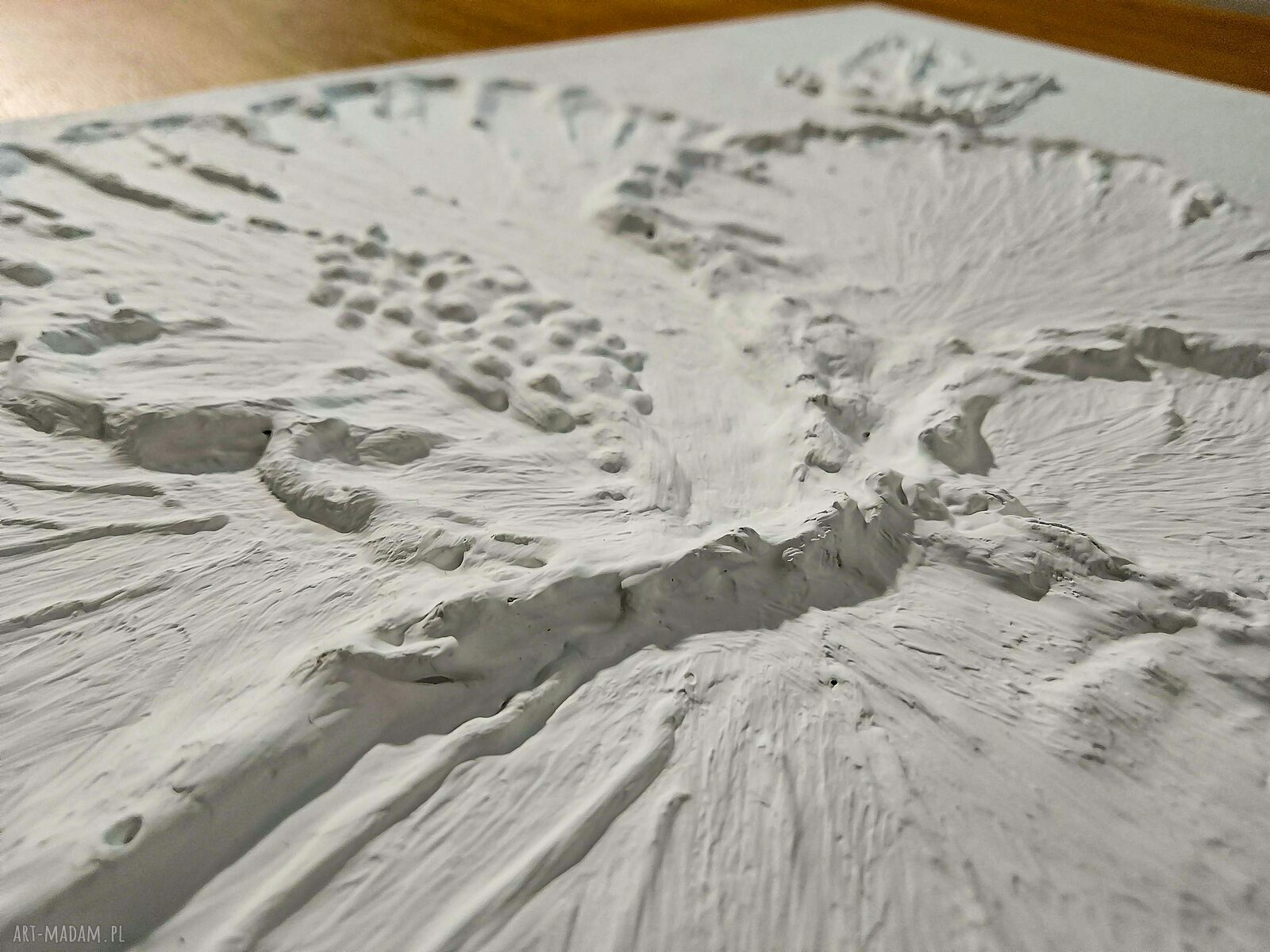Subtelna delikatność - obraz strukturalny z teksturą 3D w stonowanej bieli