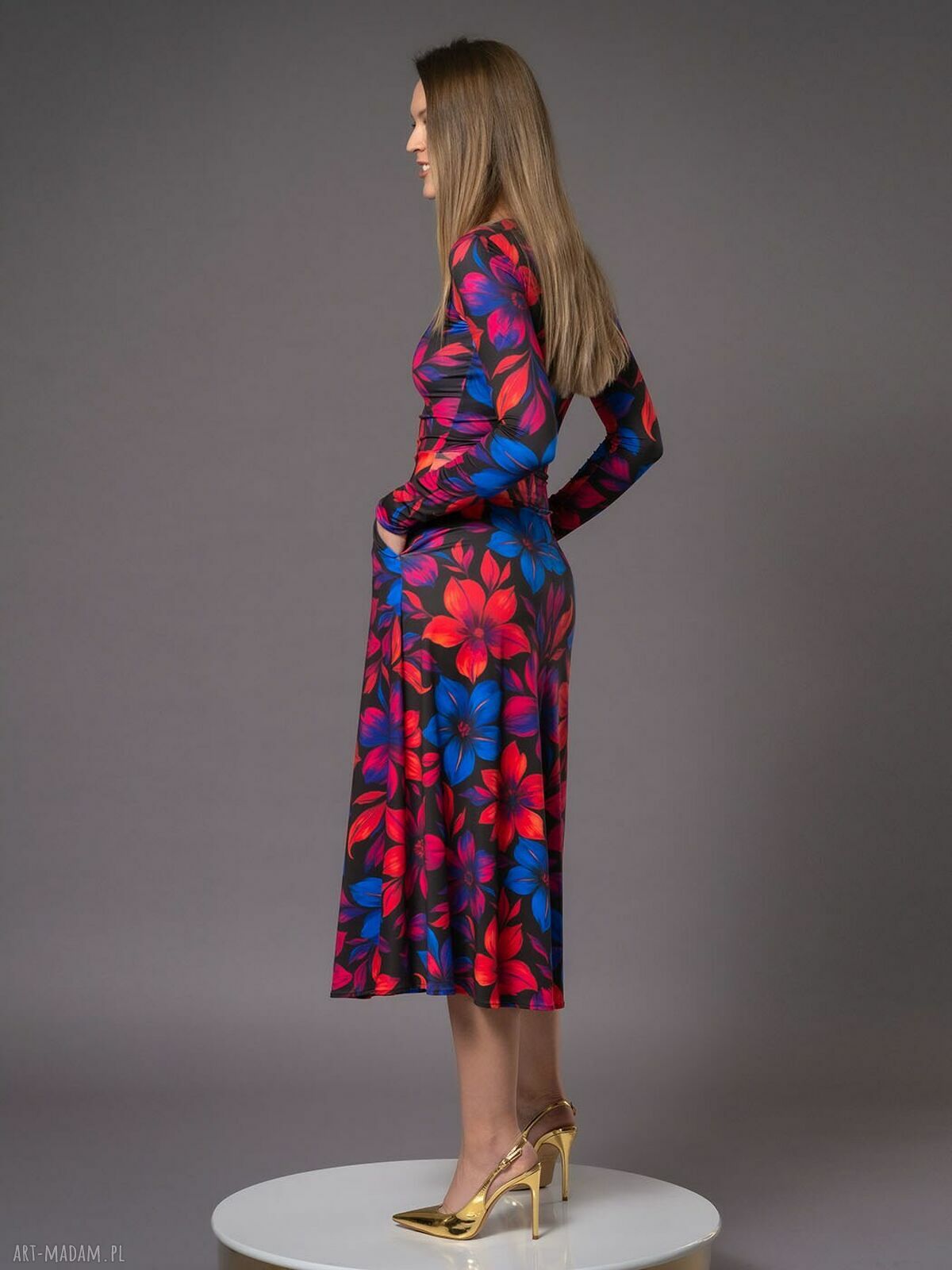 Sukienka basic Sara Flower Power - sukienka w kwiaty 7/8 z kieszeniami