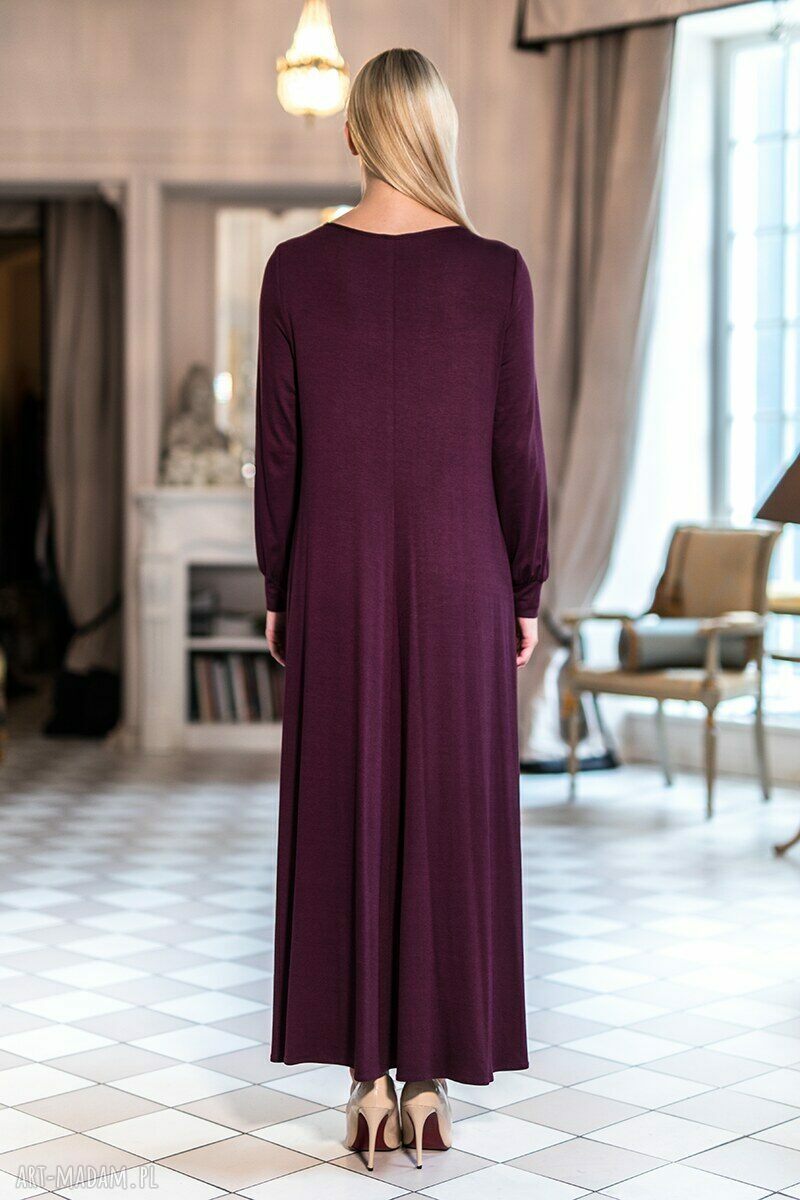Sukienka Bridgit maxi w ciemnym fiolecie - wiskozowa dzianina oversize z drapowanym dekoltem