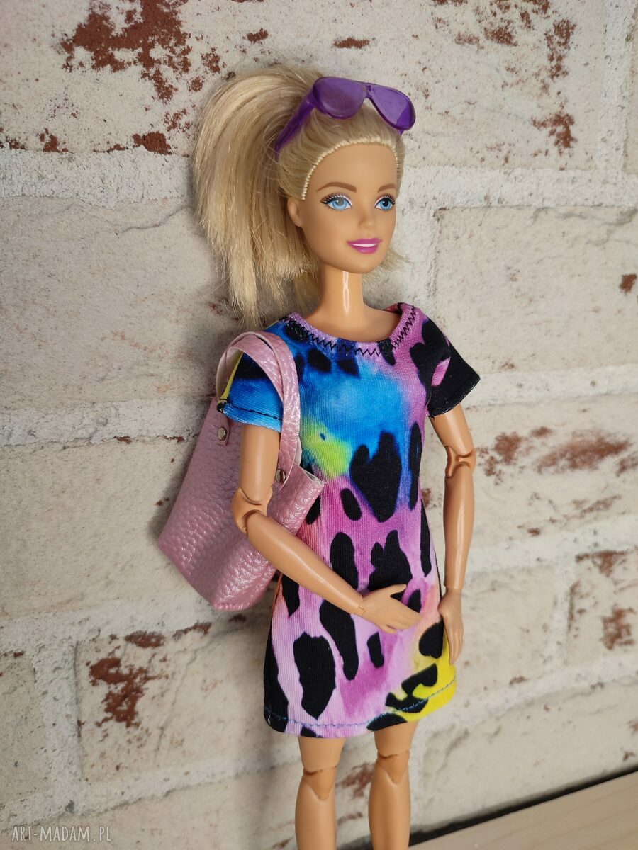 Sukienka dla lalki Barbie - kolorowa, miękka i zapinana na rzep z tyłu