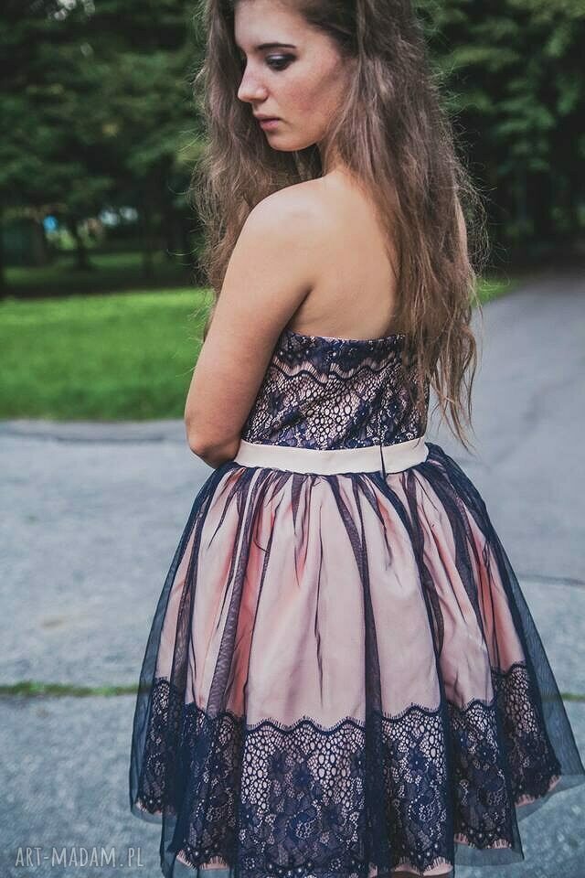 Sukienka koronkowa Klaudia