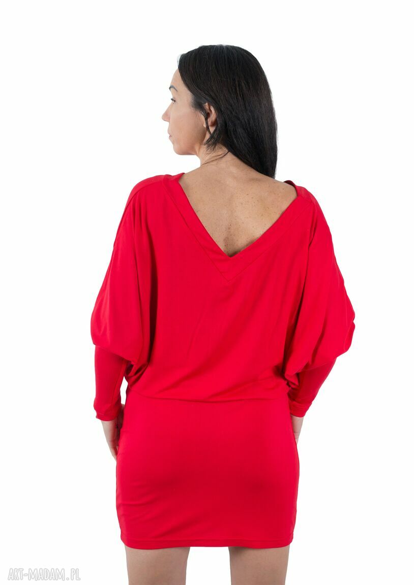 Sukienka nietoperz oversize dzianinowa Ella Dora mini - dekolt w serek i luźna góra
