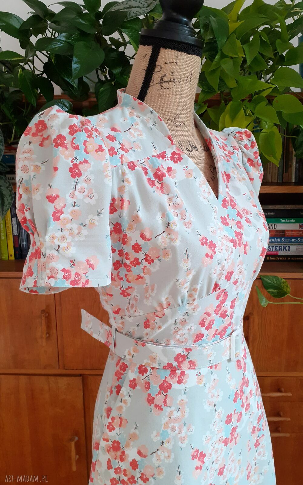 Sukienka retro w stylu lat 40-tych - 100% bawełna