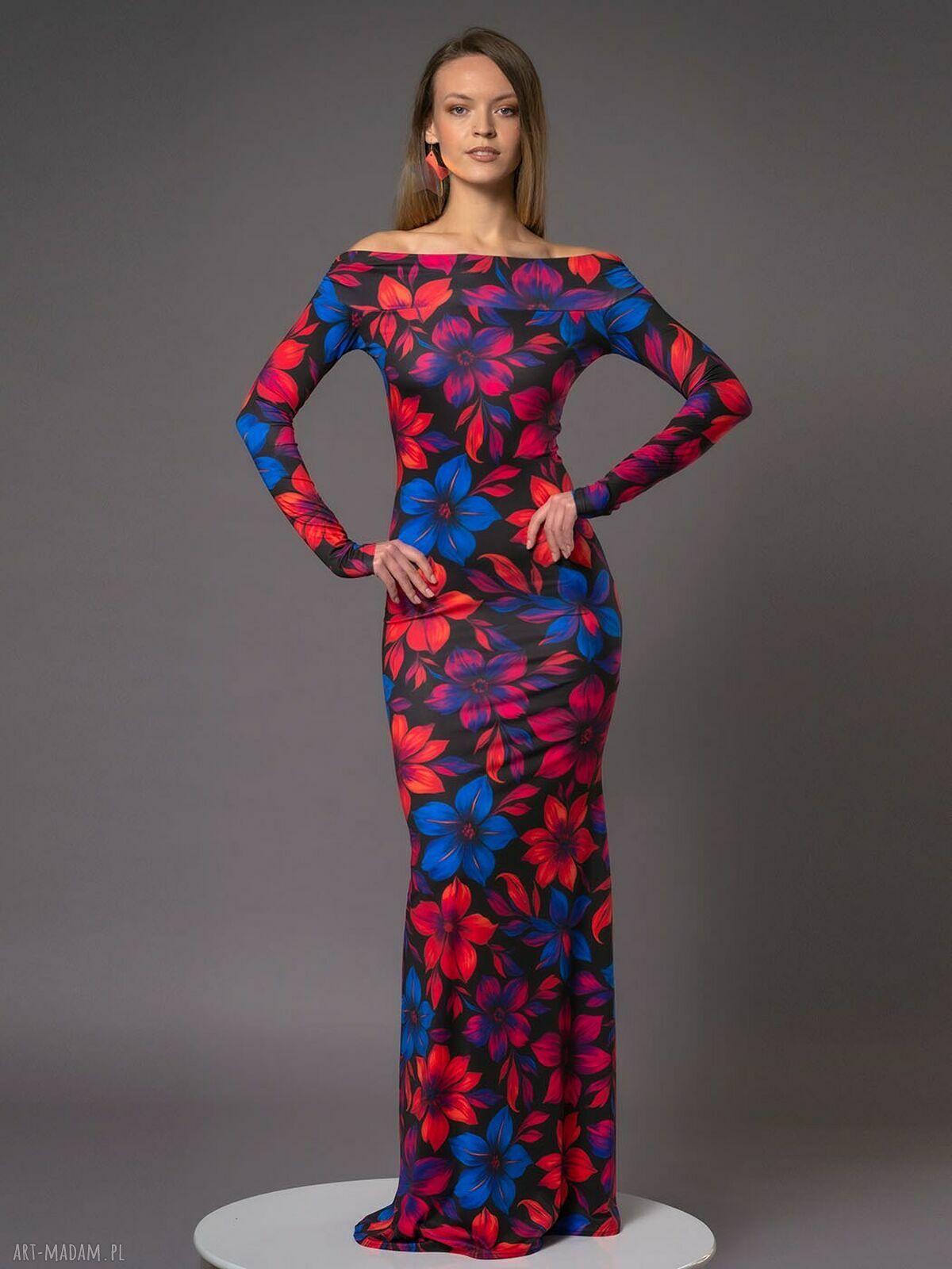 Sukienka maxi Julia Flower Power z odsłoniętymi ramionami