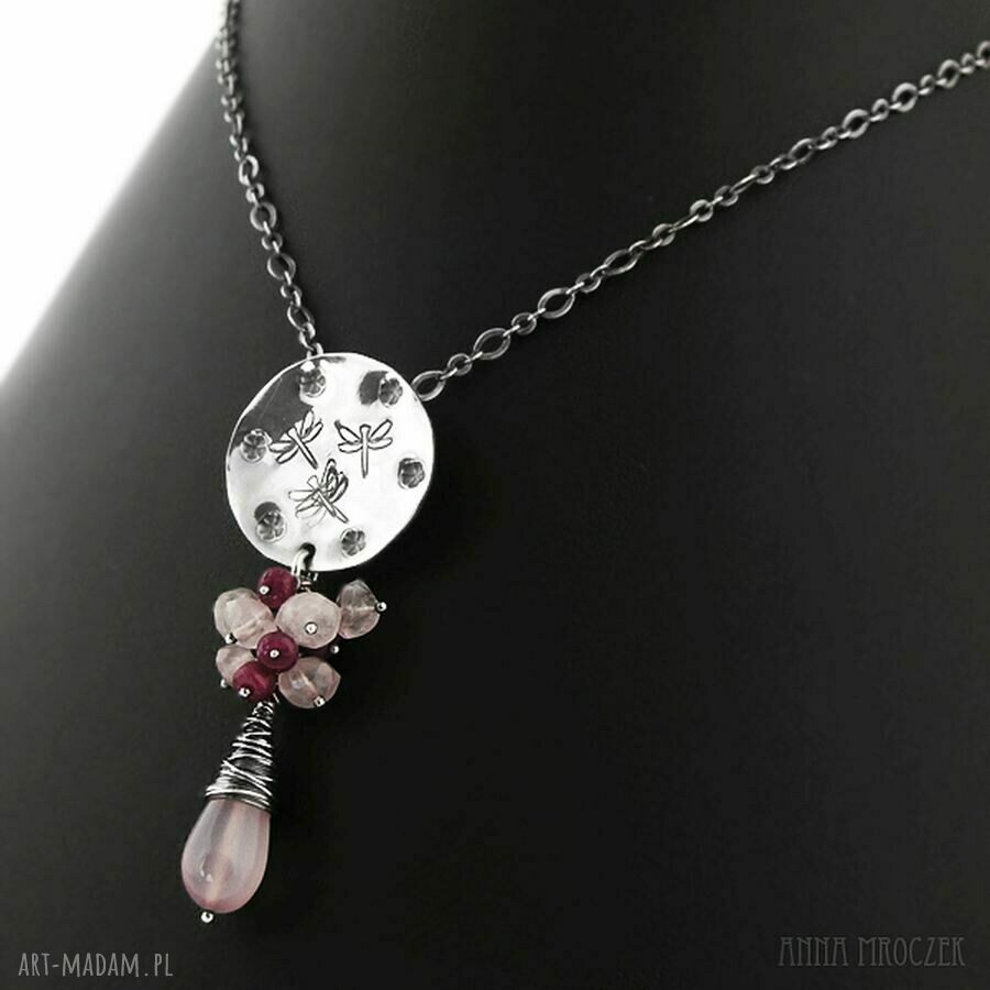 Summer: Rose - naszyjnik z różowym chalcedonem i rubinami