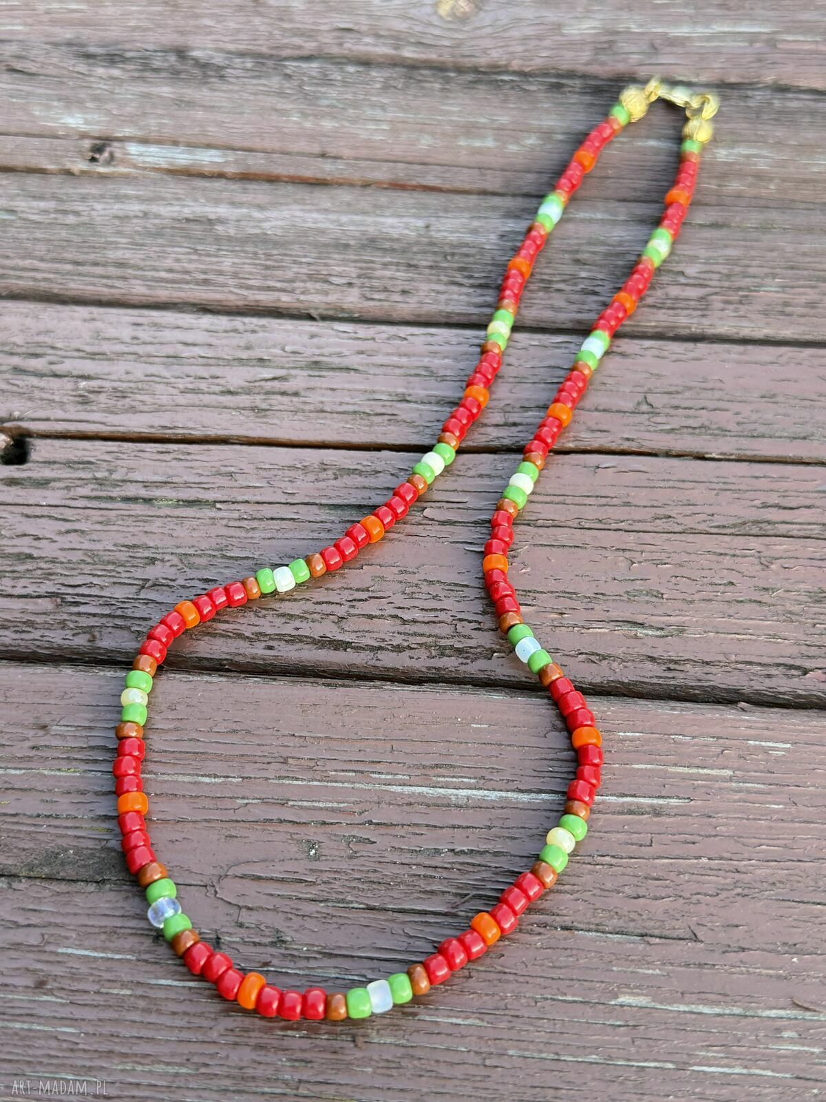 Ręcznie robiony naszyjnik Boho Summer Vibe z drobnymi koralikami