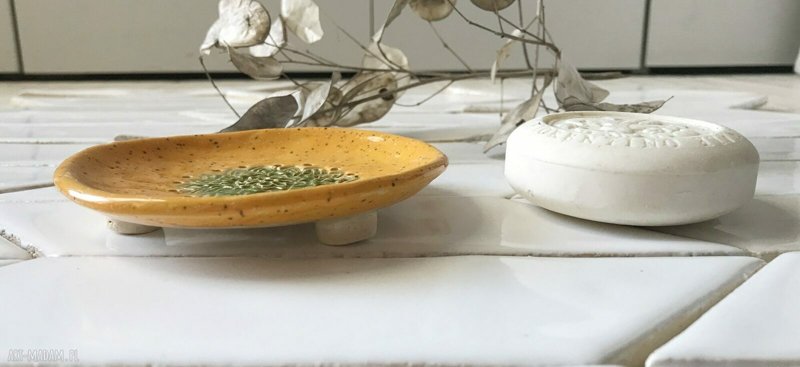 Mydelniczka ceramiczna Sun z mandalą - ręczna robota