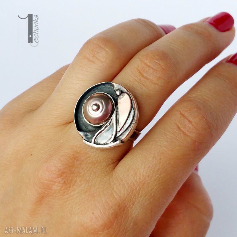 pierścionki: Sunflower srebrny pierścionek z perłą i miedzią Autorskie