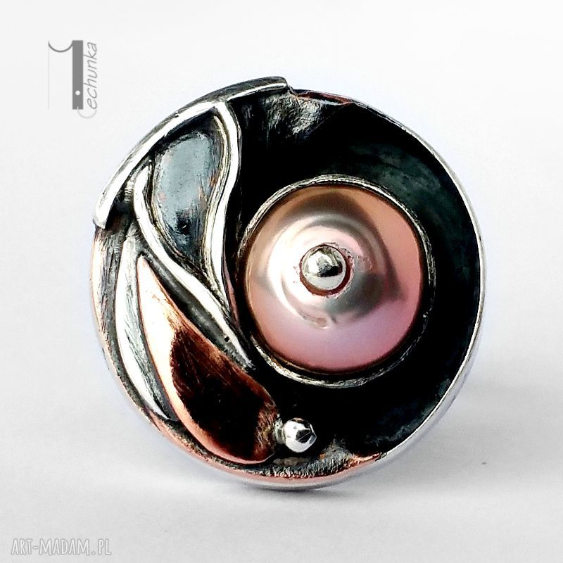 pierścionki: Sunflower srebrny pierścionek z perłą i miedzią Autorskie