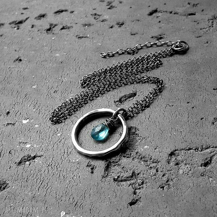 naszyjniki: Naszyjnik z apatytem do noszenia w kółko. HandMade