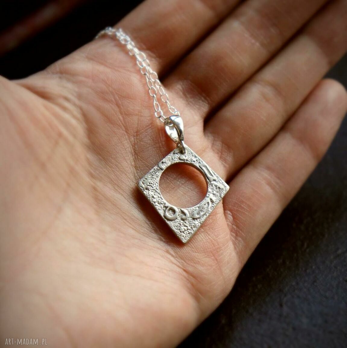 wisiorki: Surowy wisiorek romb ze srebra grot (bez łańcuszka) Ręcznie robione