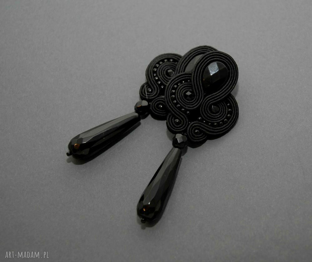 Klipsy sutasz z onyksami - eleganckie, wiszące klipsy handmade (ok. 7 cm)