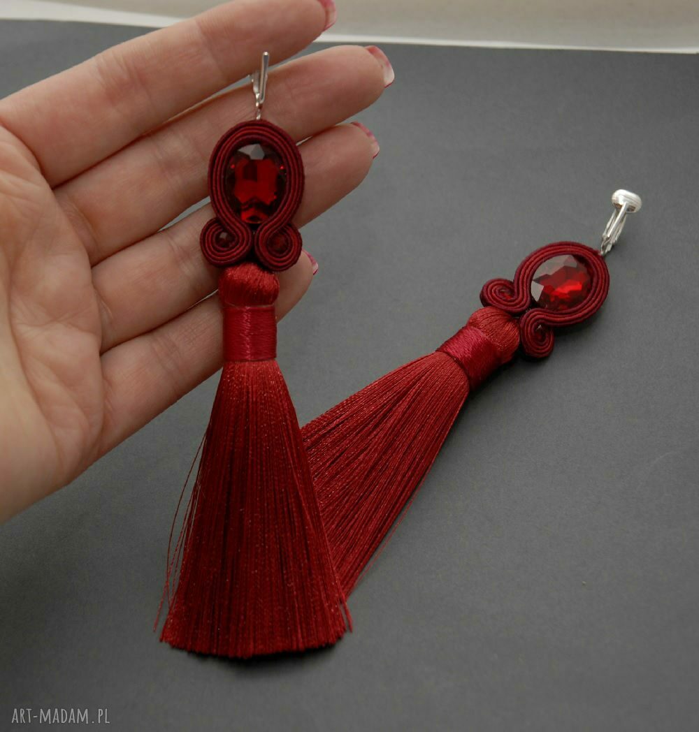 Klipsy sutasz burgundowe z chwostami - handmade