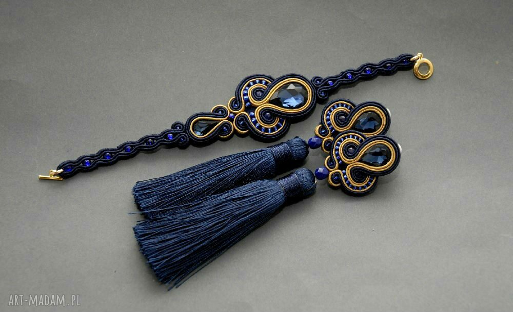 Klipsy sutasz z chwostami w granacie - autorski haft handmade