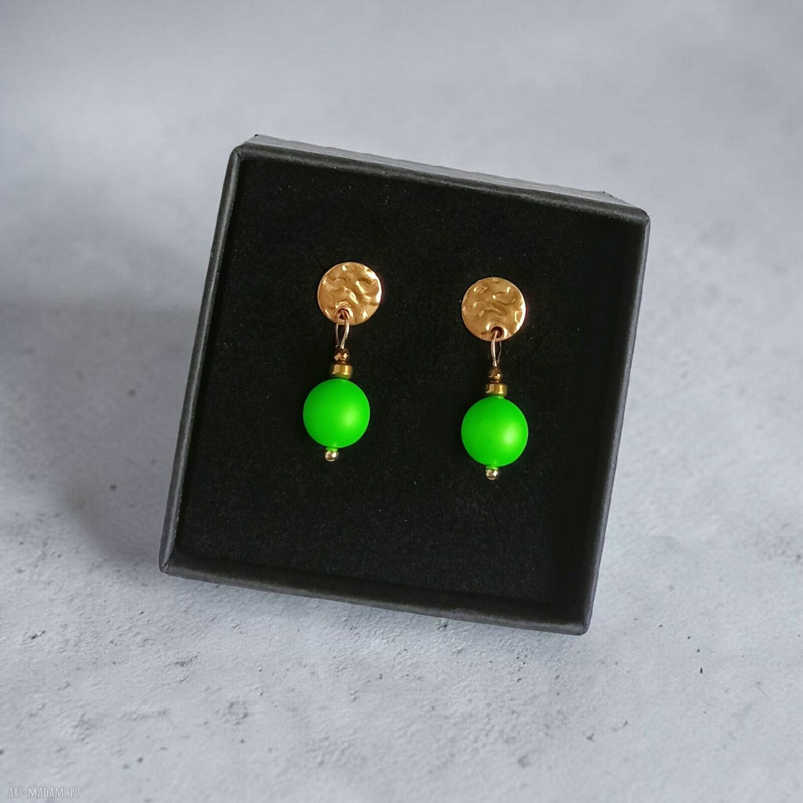 Swarovski Neon Pearls w neonowej zieleni - drobne sztyfty