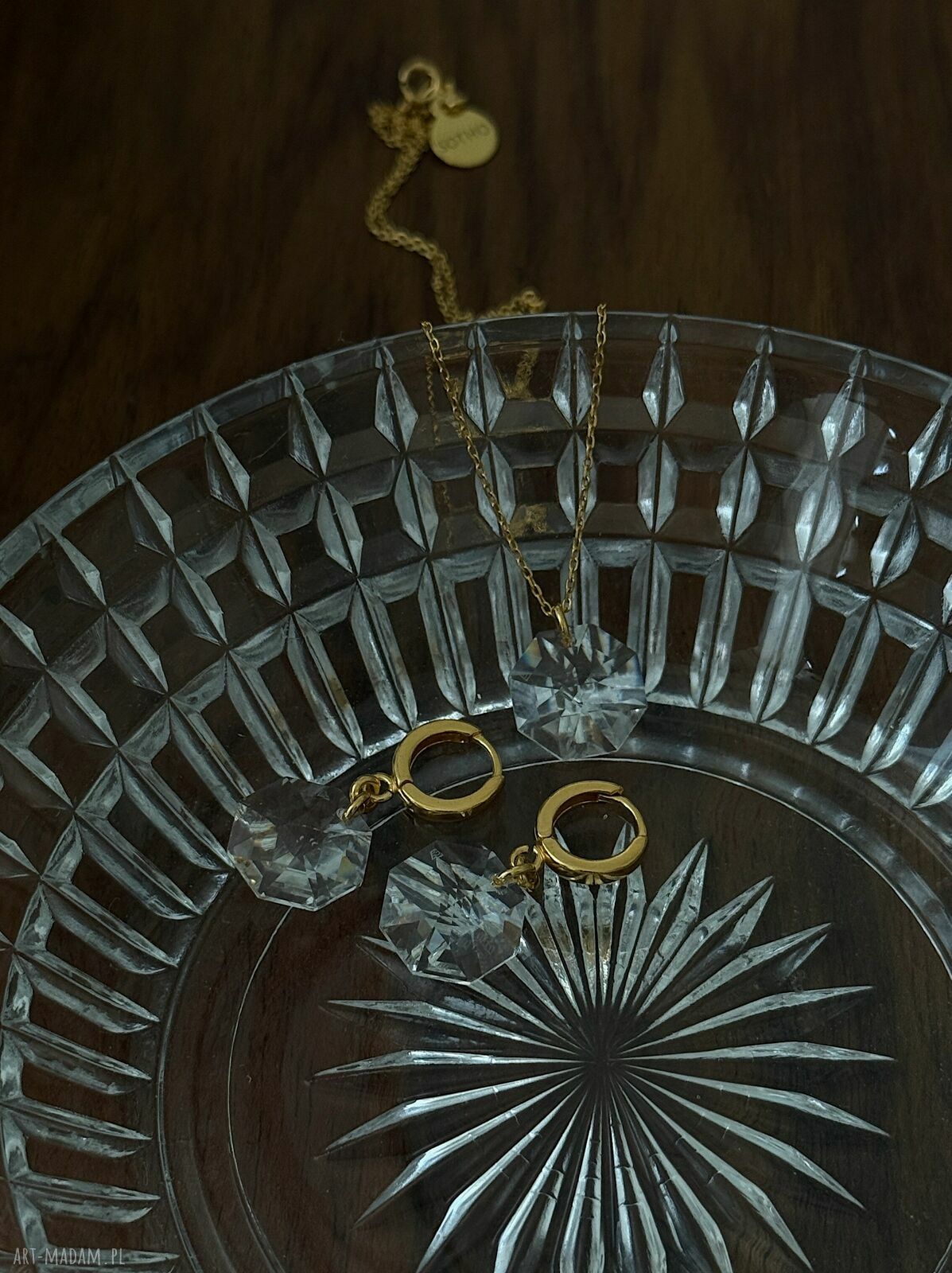 naszyjniki: Złoty naszyjnik z bezbarwnym kryształem SWAROVSKI® CRYSTAL ręcznie robione