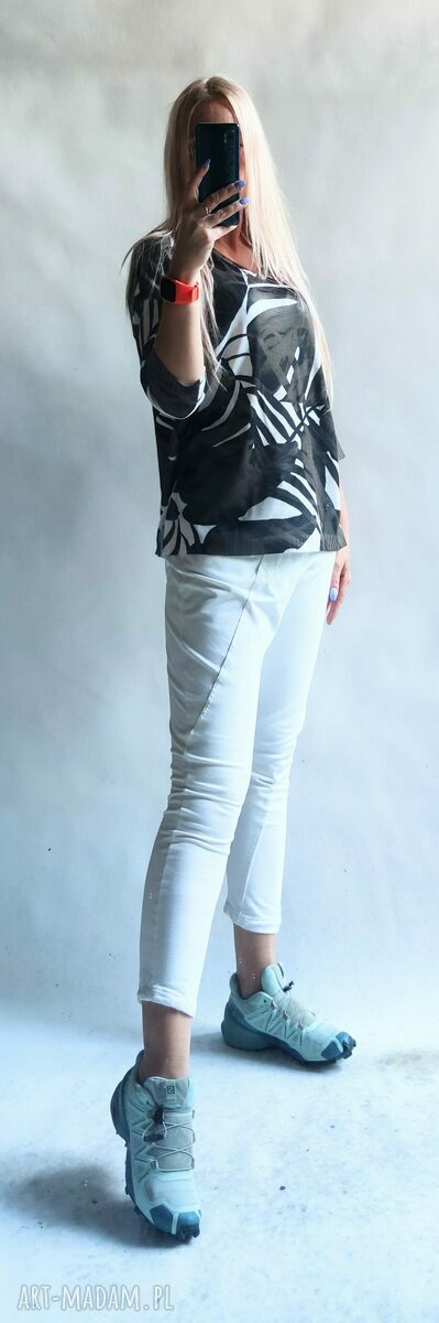 Sweter damski oversize Bellafeltro w serek - kardigan w liście