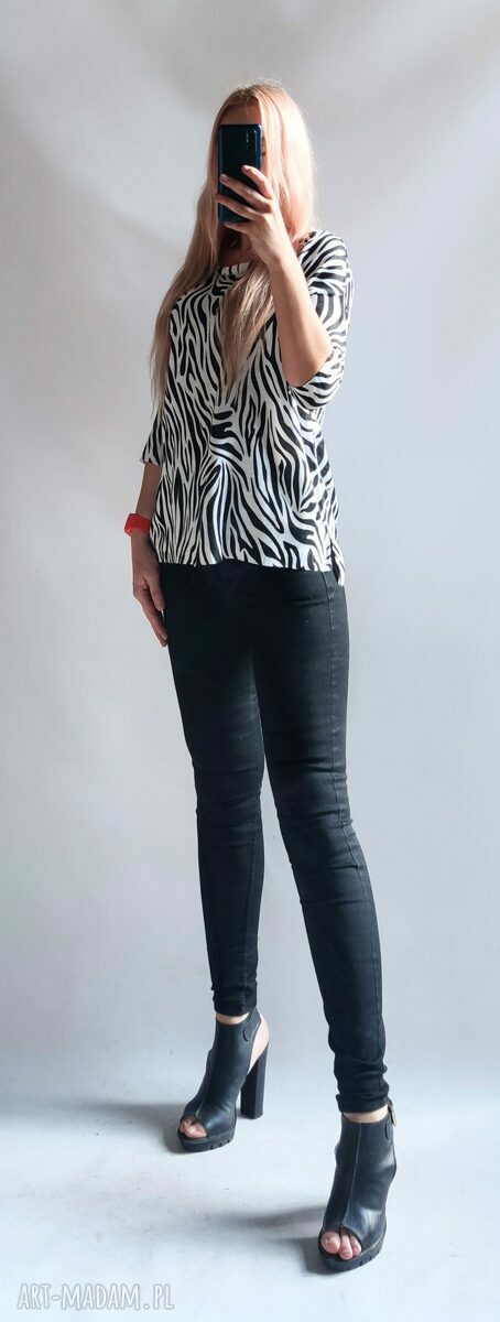 Sweter damski oversize Zebra - kardigan z dzianiny