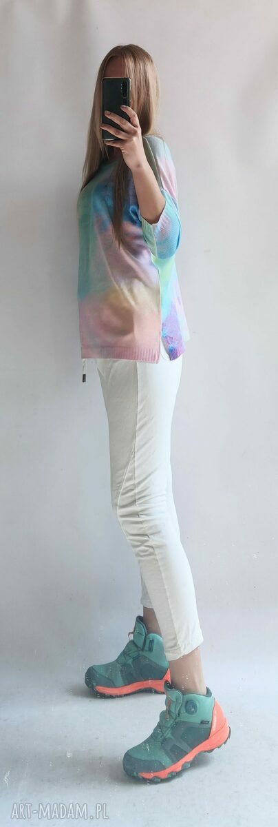 Sweter damski oversize - letni sweterek Bellafeltro w pastelach
