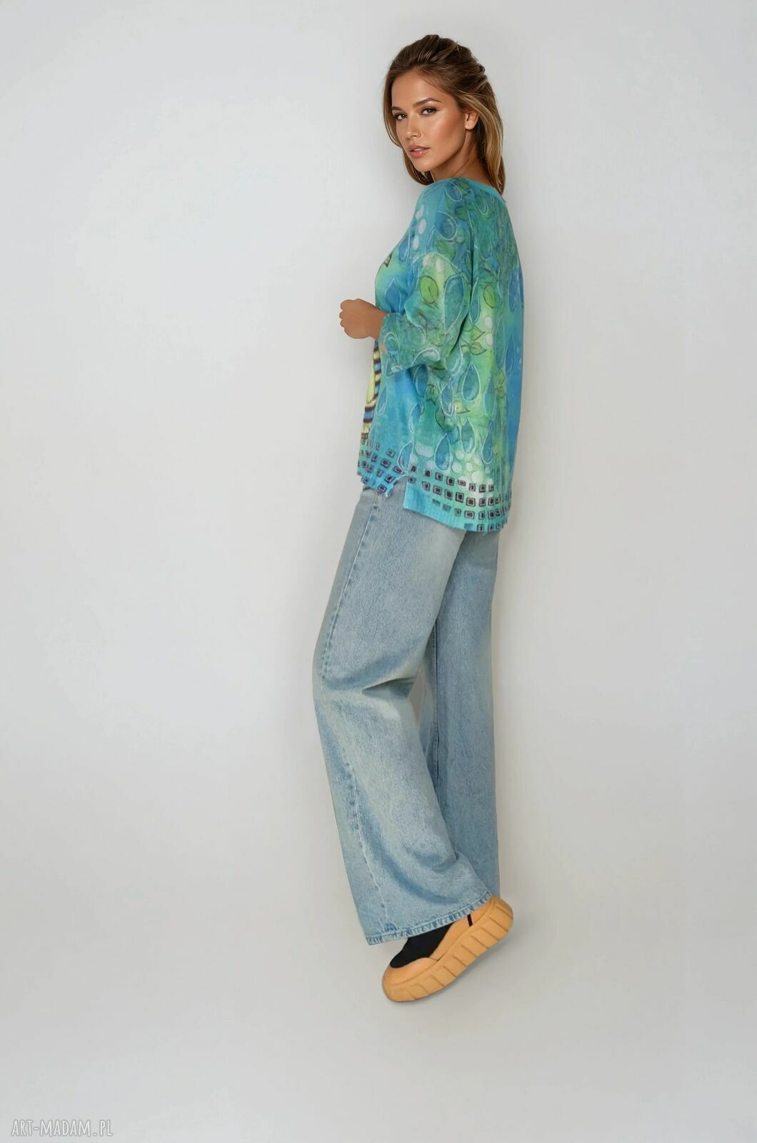 Sweter z kotami - elegancki kardigan damski (handmade)