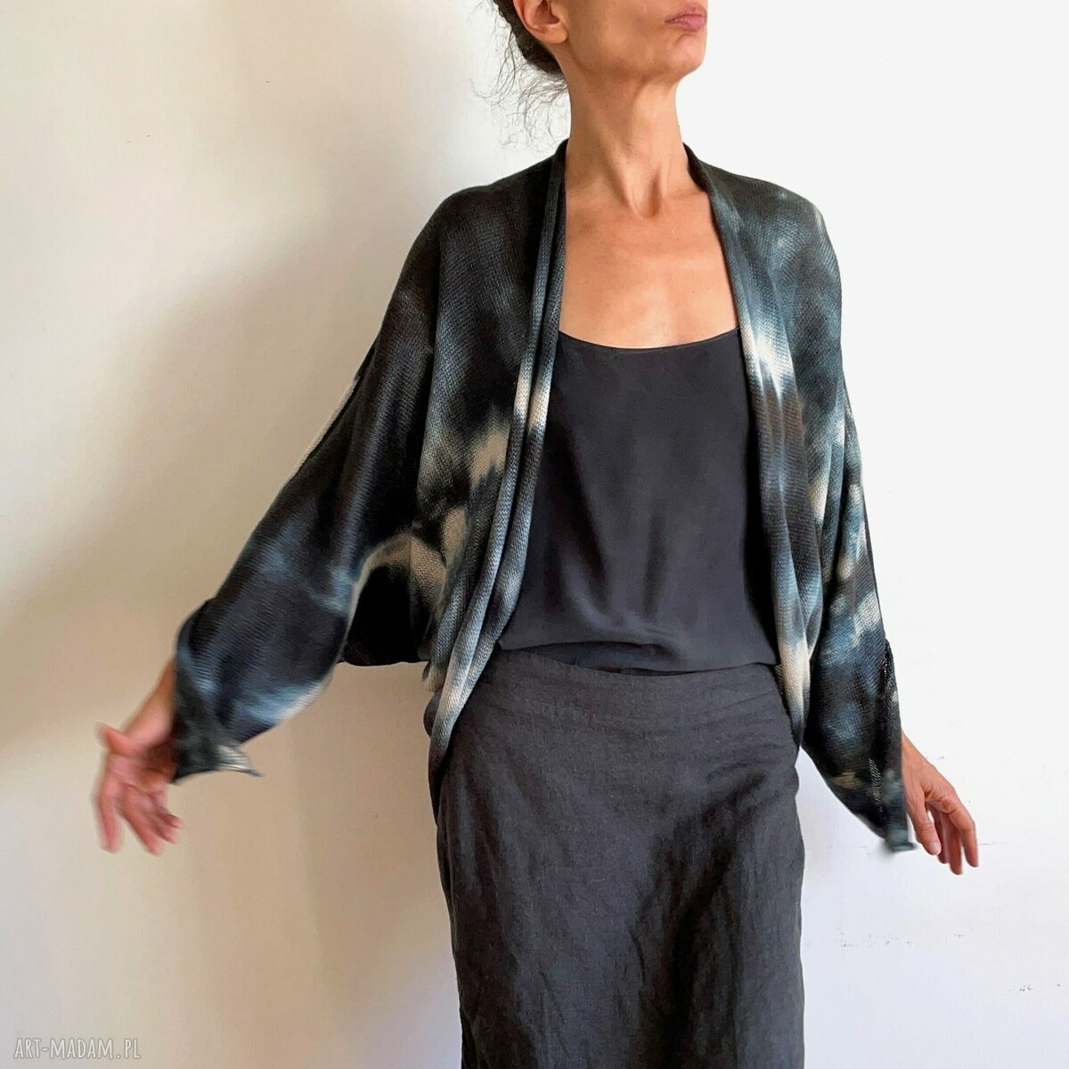 Grafitowy sweter bolerko z wełny merino - kardigan handmade (S/M/L)