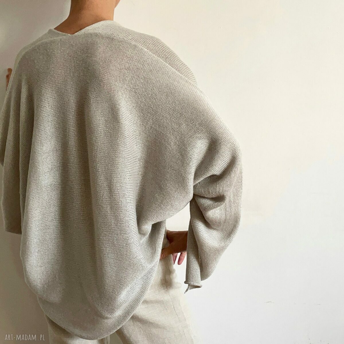 Sweter/bolerko z wełny merino ecru