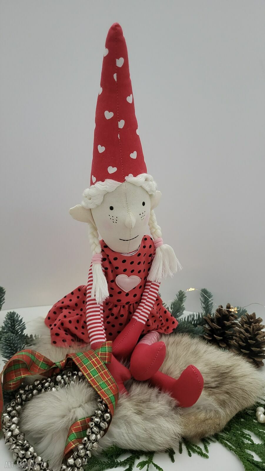 Świąteczna duża lalka szmacianka Noelka - elfka w stylu skandynawskim