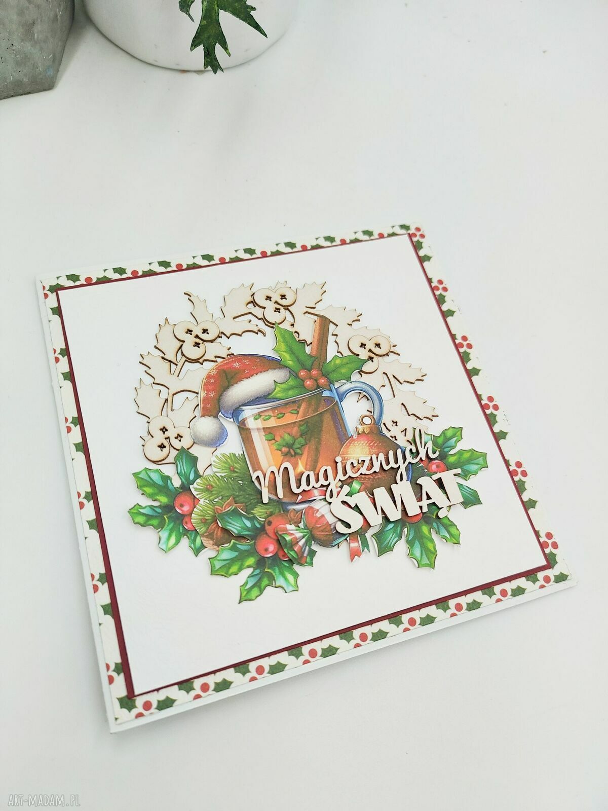 Kartka świąteczna z zimowym kubkiem i napisem „Wesołych Świąt” - handmade z kopertą