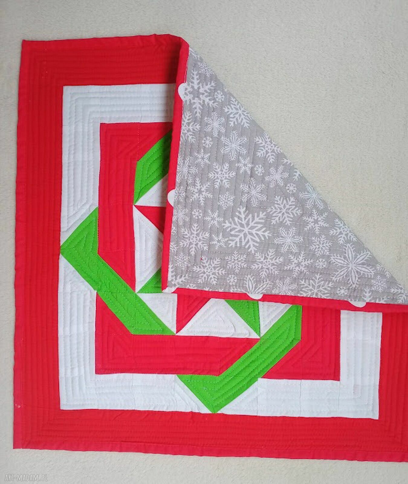 Świąteczna mata na stół z patchworku - serwetka 45x45 cm
