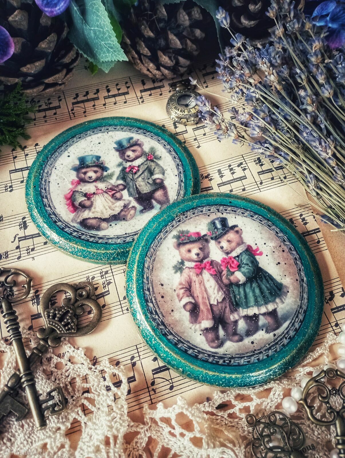 Świąteczne podkładki z misiami vintage - komplet 2 szt., 10 cm