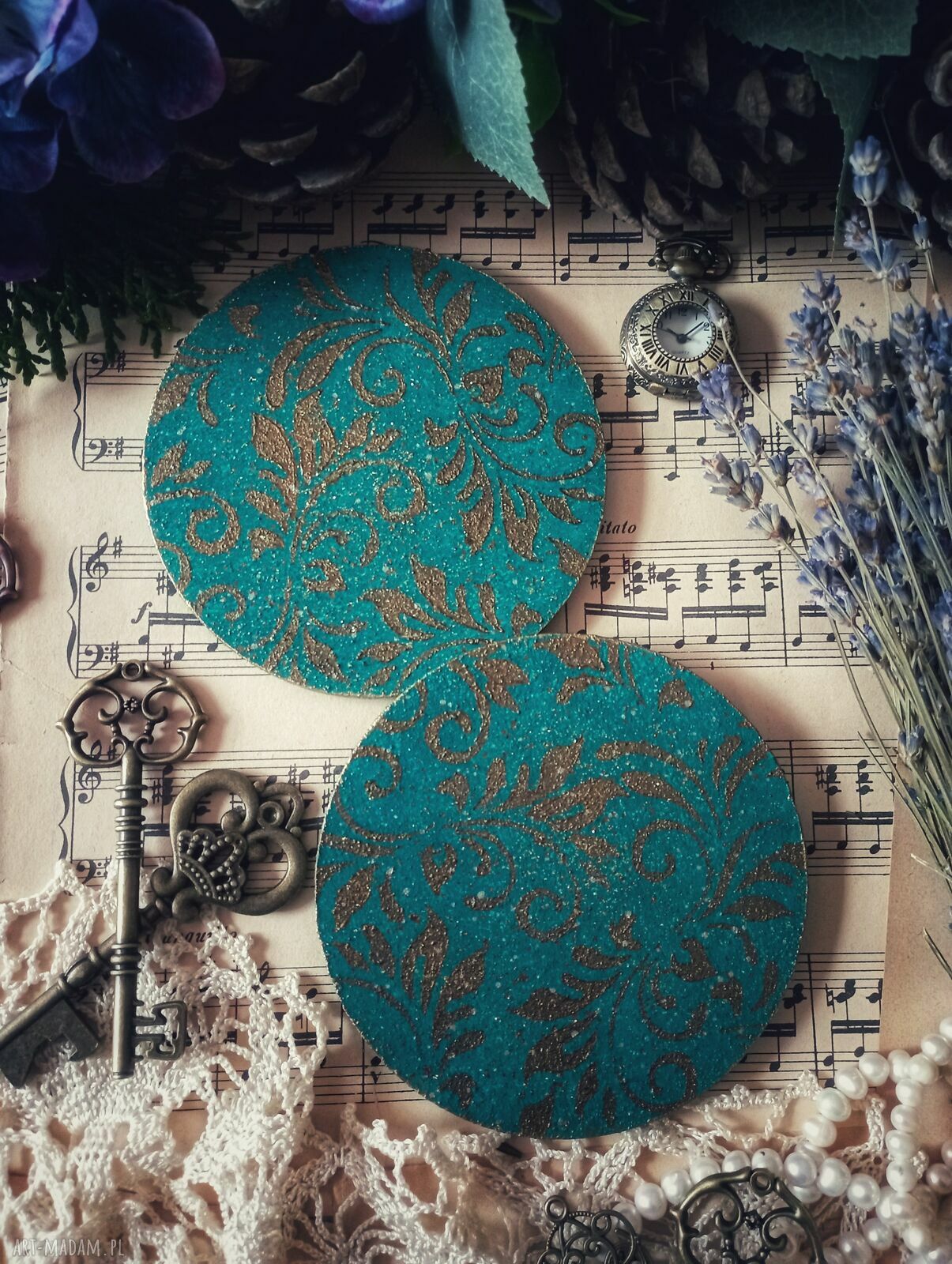 Świąteczne podkładki z misiami vintage - komplet 2 szt., 10 cm