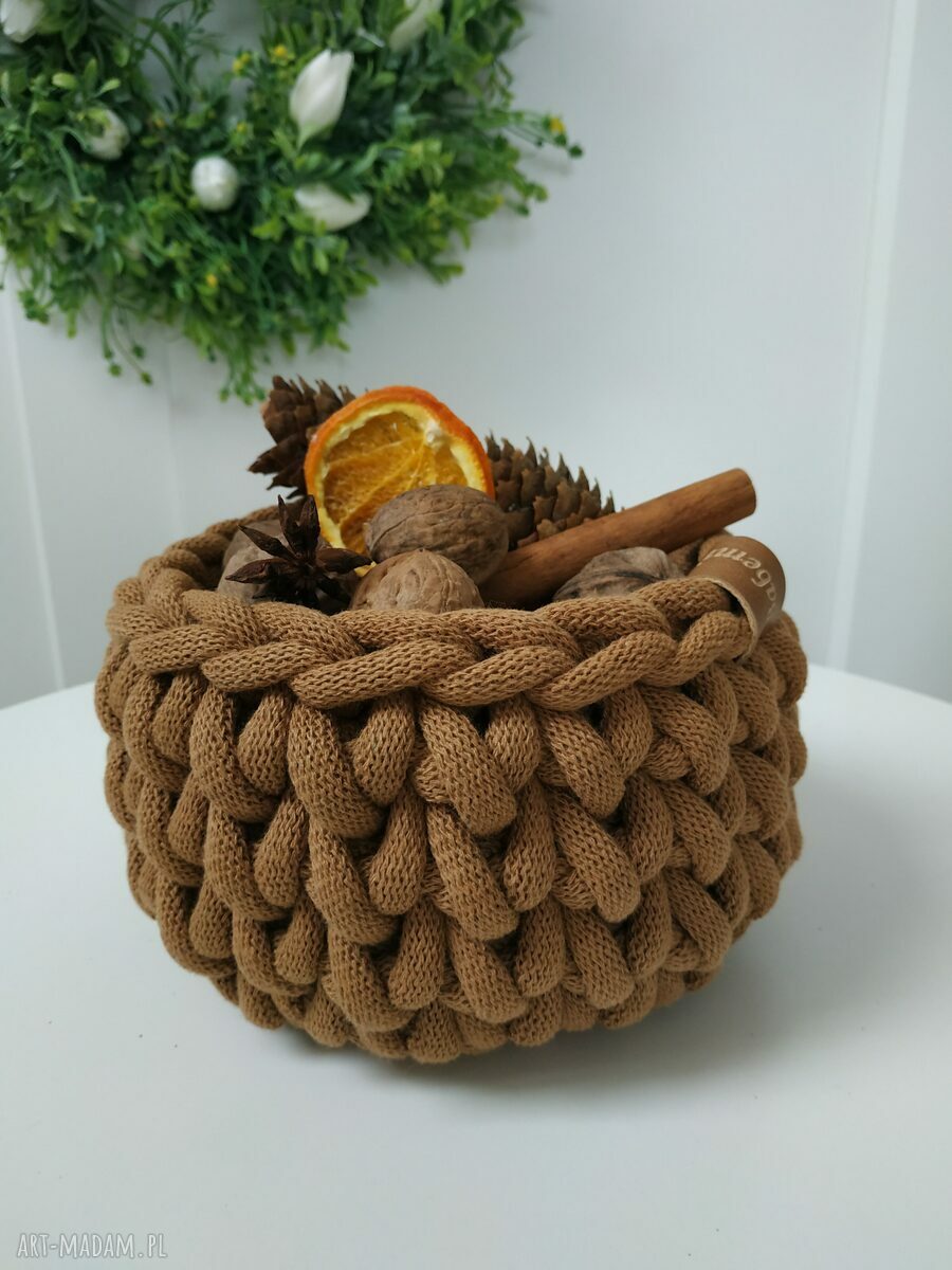Świąteczny koszyk na stół „Kubełek Babemi” - karmelowy handmade