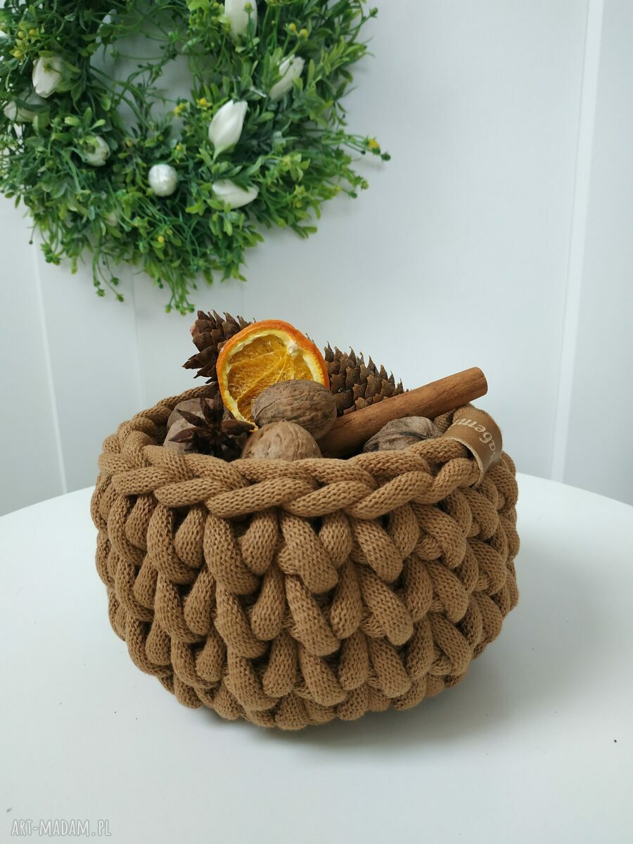 Świąteczny koszyk na stół „Kubełek Babemi” - karmelowy handmade