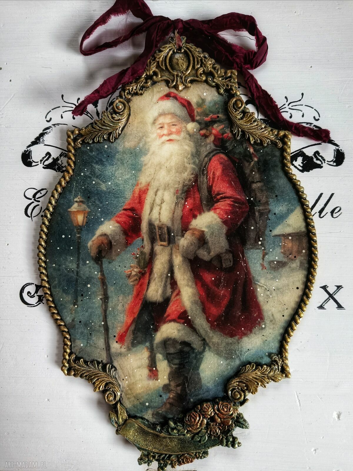 Świąteczny medalion ze Świętym Mikołajem - dekoracja vintage