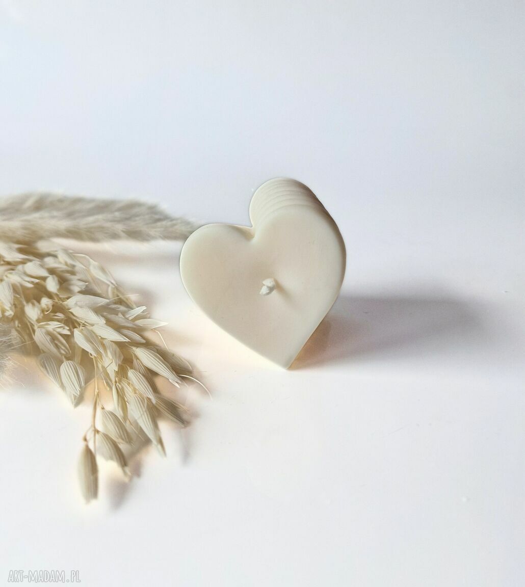 Świeca sojowa Vertical Heart - ręcznie robione serce