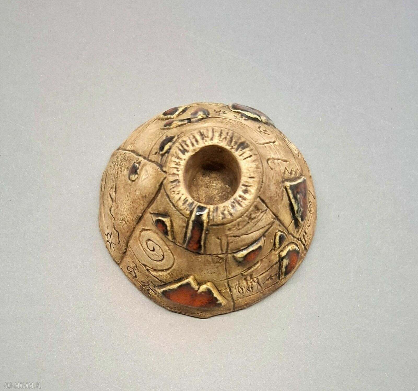 Ręcznie wykonany ceramiczny świecznik rustykalny