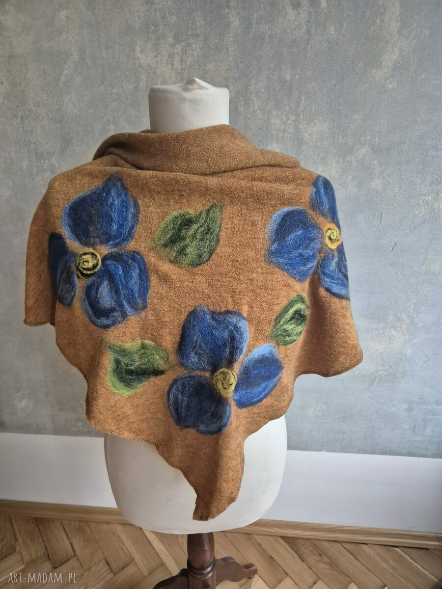 Prezent dla mamy - boho chusta handmade z wełny merynosów