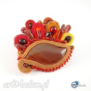 czerwona broszka soutache z jedwabiem