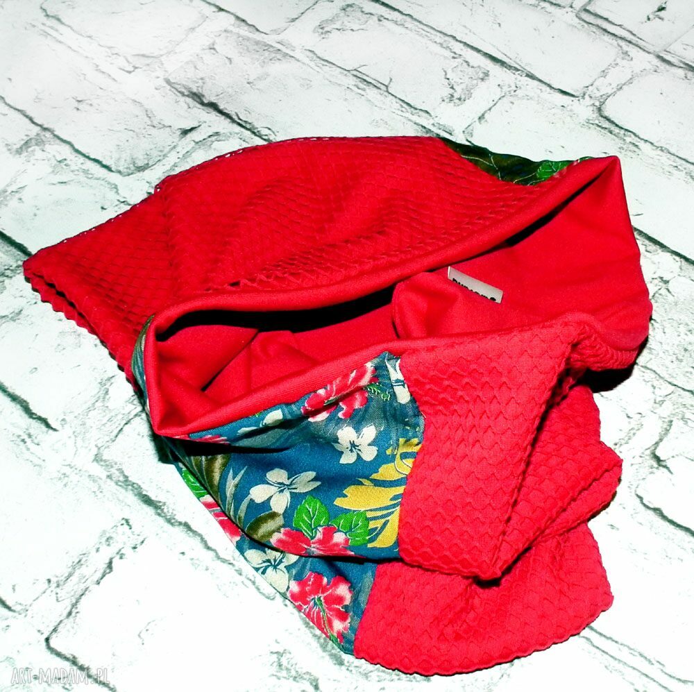 Szal-komin w hawajski wzór - kolorowe kwiaty