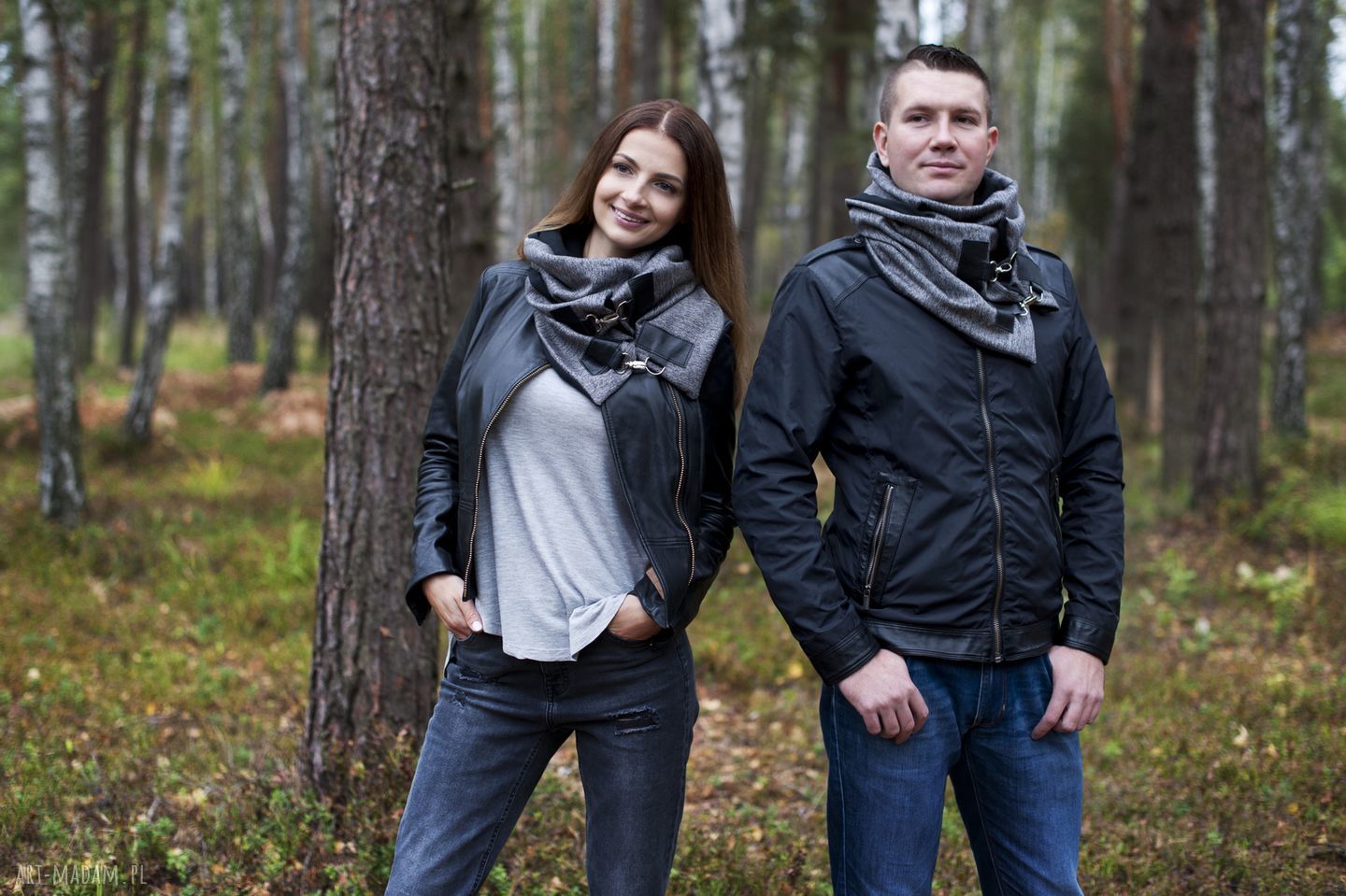 Szal komin ze skórą unisex, czarna jodełka połysk hand made